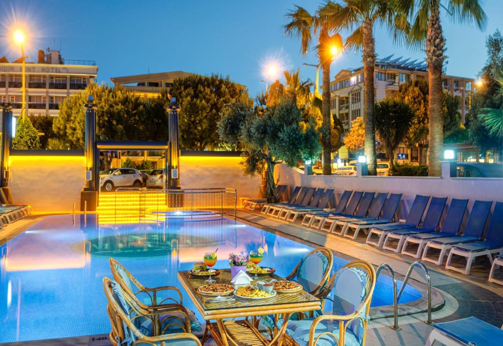 Mutlu Hotel ดีดิม ภายนอก รูปภาพ